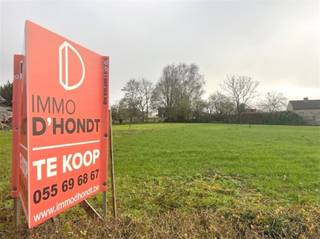 KAVEL 3 : Deze bouwgrond is gelegen tussen de Schelde en het Kluisbos en omgeven door het prachtig landelijk gebied van de Vlaamse Ardennen.Je kan er...