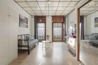 Interessante opbrengsteigendom op een toplocatie vlak aan de zeedijk, de jachthaven en het winkel-wandelgebied.In deze kleinschalige residentie...