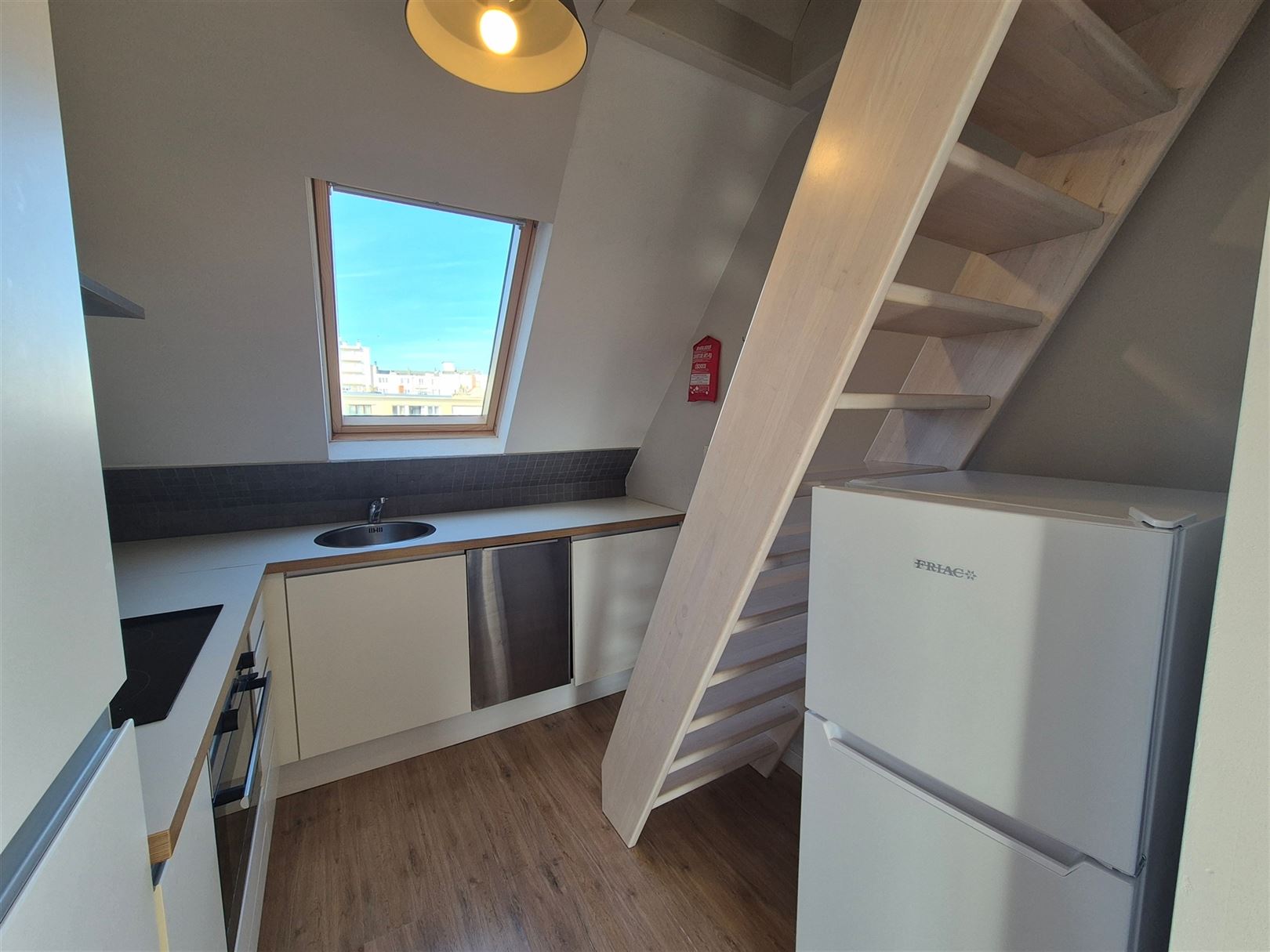 Jaarbasis - 2-kamer appartement inclusief garage - foto 4