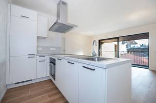 <p>Agatha Garden est un projet unique à Berchem-Sainte-Agathe, juste à la périphérie de Grand-Bigard.</p>
<p>Le projet répond aux normes énergétiques actuelles et est construit selon le concept "Future Proof".</p>
<p>Situé dans la belle avenue de Selliers de Moranville tout en étant entouré d'une nature abondante, Agatha Garden possède son propre jardin et offre une gamme variée d'appartements.</p>
<p>Prenez rendez-vous et visitez notre maquette !</p>
<p></p>
<p>&gt; PEB A ou B+</p>
<p>&gt; Cave obligatoire (5.000 €)</p>
<p>&gt; Parking en option</p>