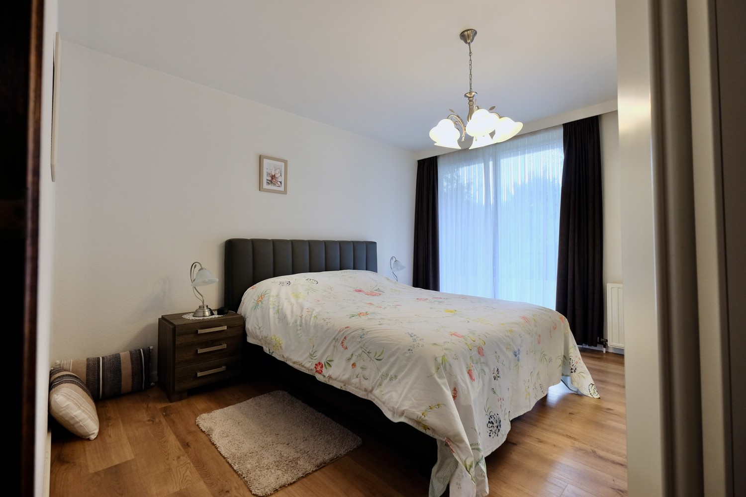 Ruim drie slaapkamer appartement TE HUUR - foto 5