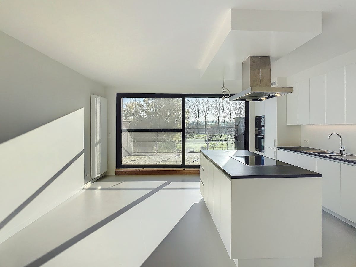 Recente woning met 3 à 4 kamers, garage &amp; tuin in Reningelst - foto 2