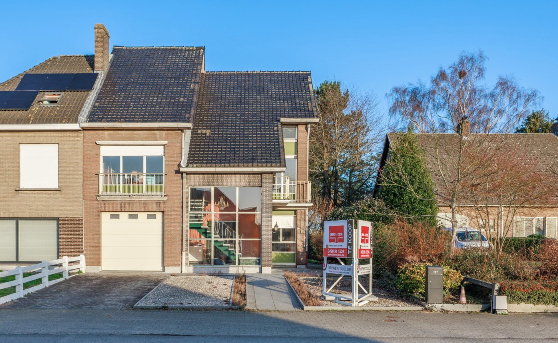 Ruime halfopen bebouwing met grote tuin - foto 1