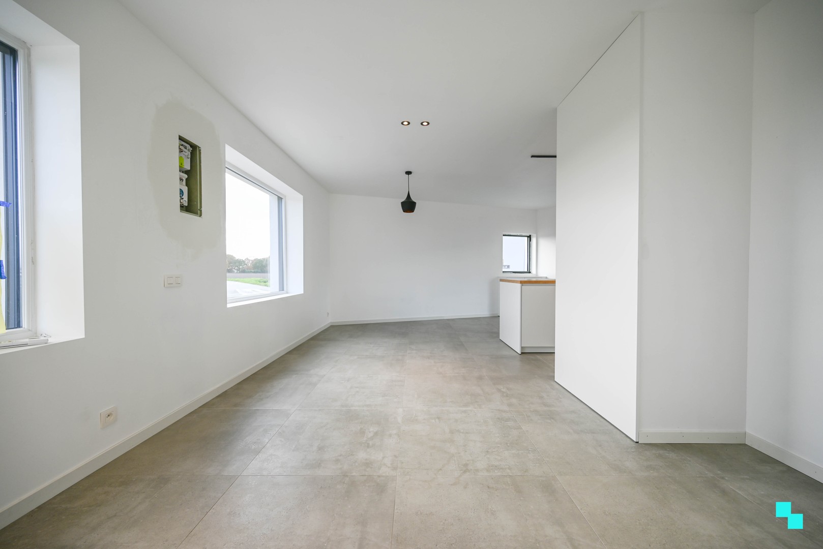 Volledig gerenoveerde woning met zicht op de velden - foto 4