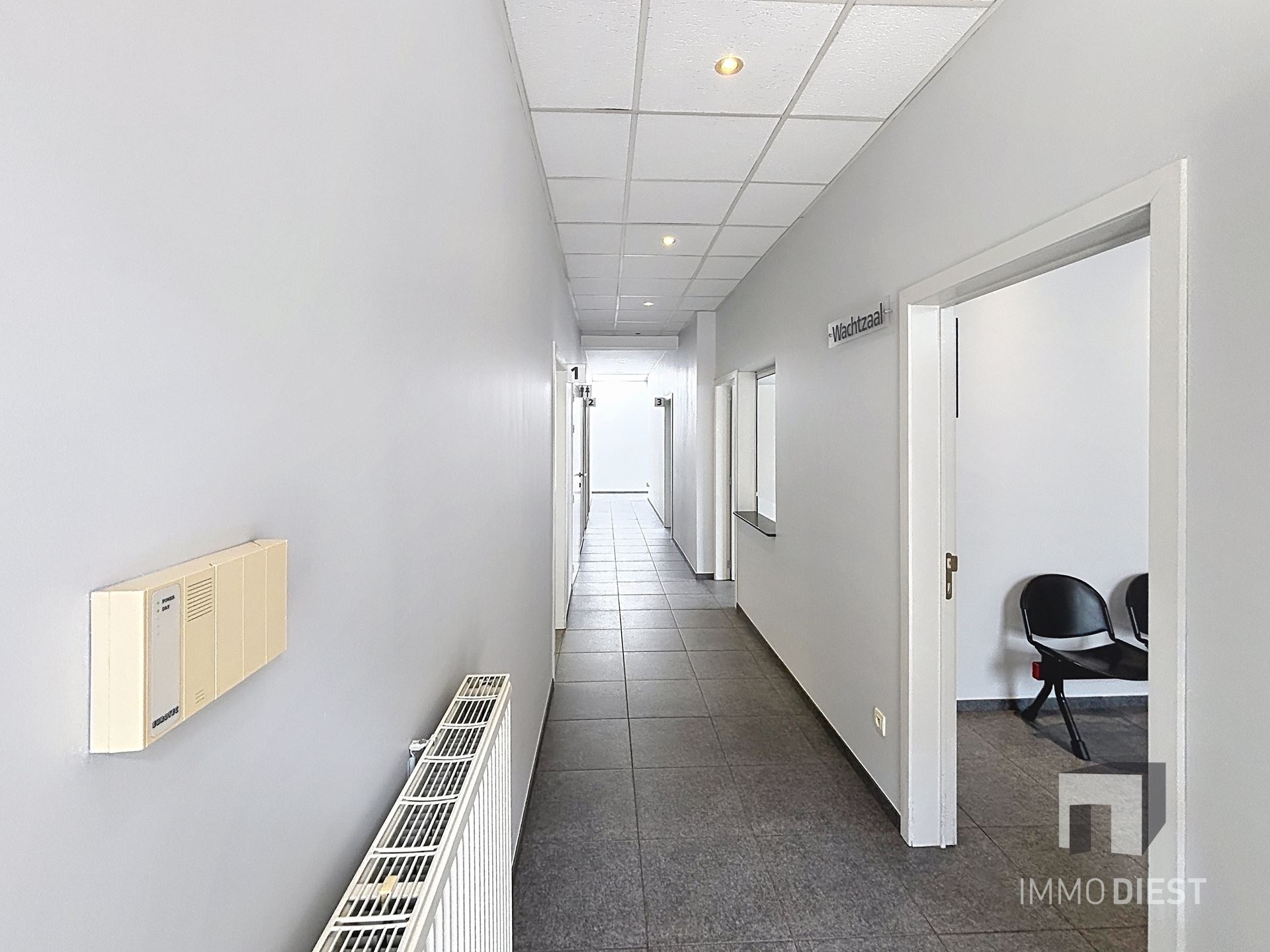 Handelspand 224m2 in het centrum van Tessenderlo - foto 5