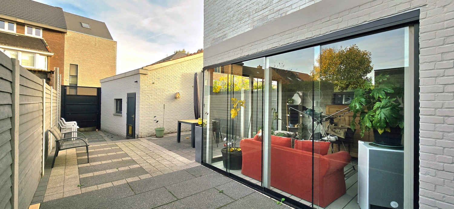 Charmant herenhuis met 5 slaapkamers te koop in Hasselt - foto 2