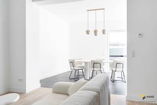 Deze prachtige woning is rustig gelegen tussen de Rupel en het natuurdomein De Kleiputten, een ideale omgeving voor wie houdt van groen en...