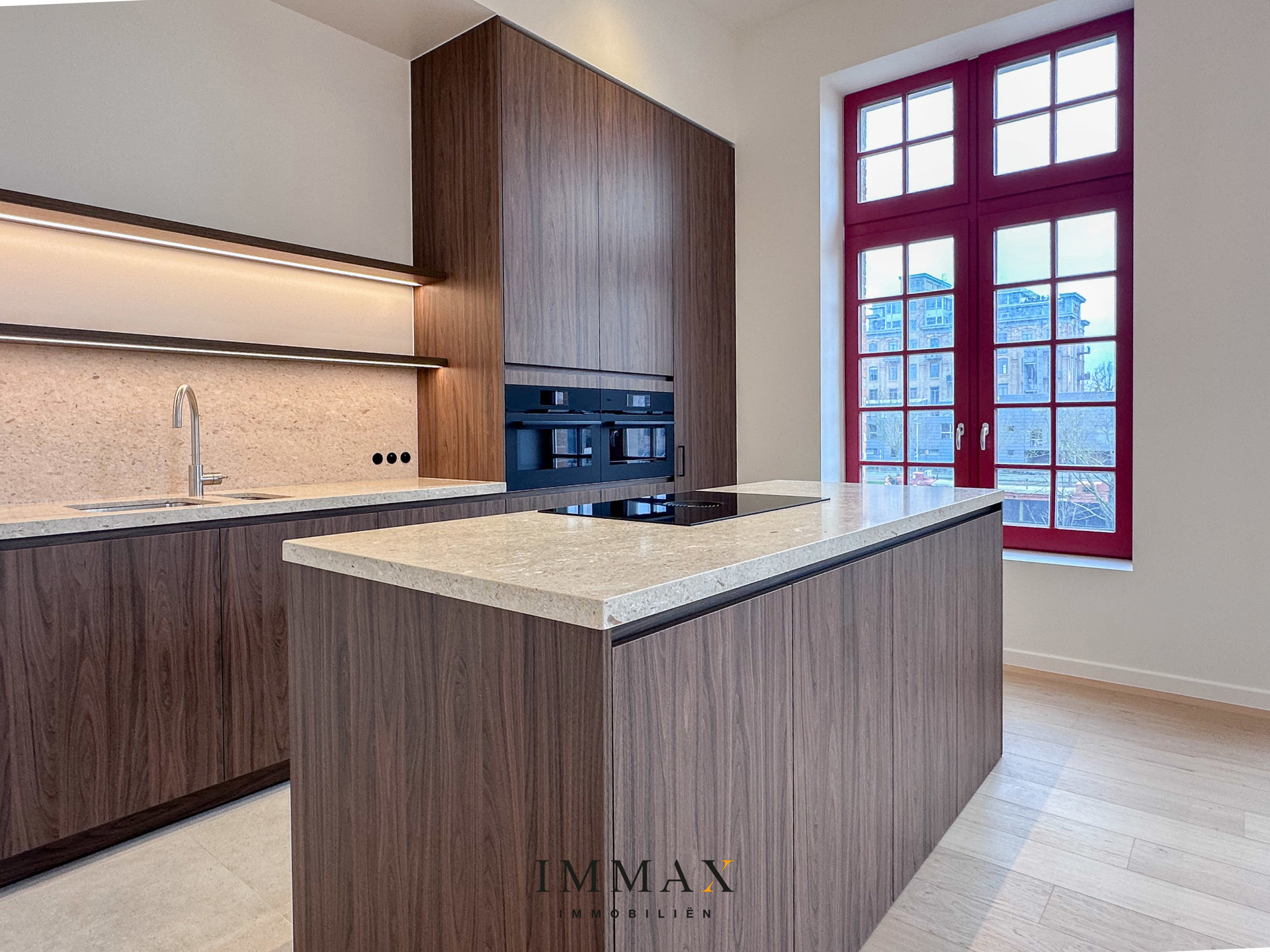 Uitzonderlijk appartement met 3 slaapkamers - foto 2