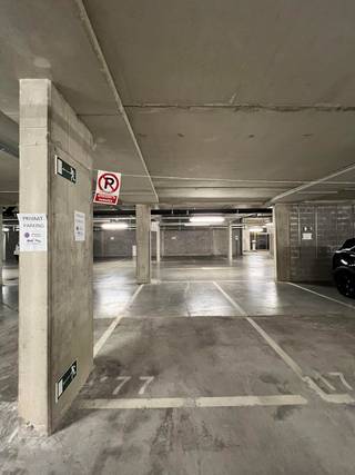 Zeer goed gelegen staanplaats op het Hertogin Van Brabantplein 27 te Leopoldsburg(staanplaats nr 177)De huurprijs bedraagt €75,00 per maand.Er wordt...