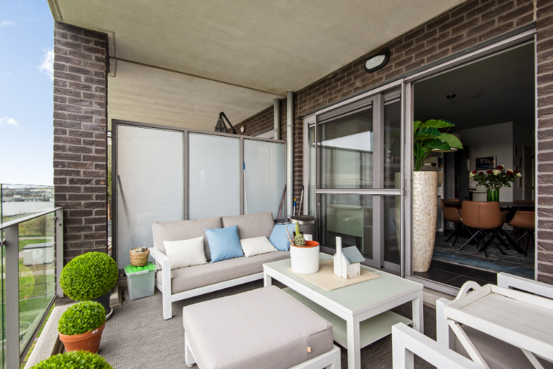 Instapklaar & volledig gemeubeld APP op 3eV met 2 SLK, autostaanplaats & terras met zicht op het water - foto 4