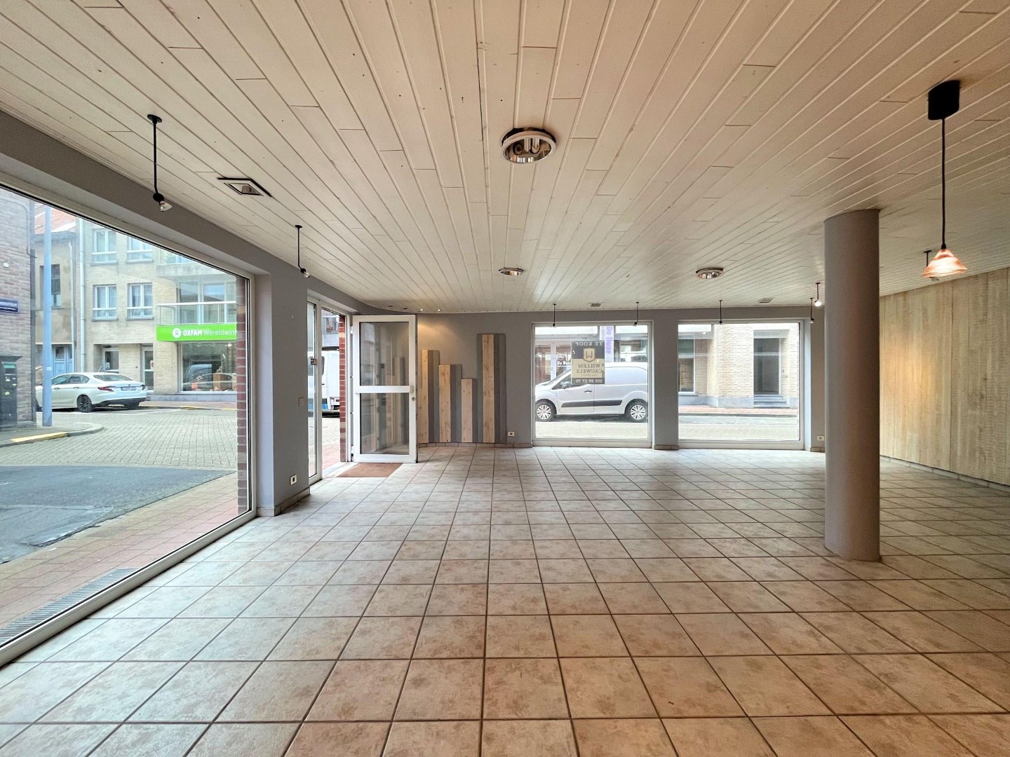 Handelspand (hoekligging) in het centrum van Heist - foto 2