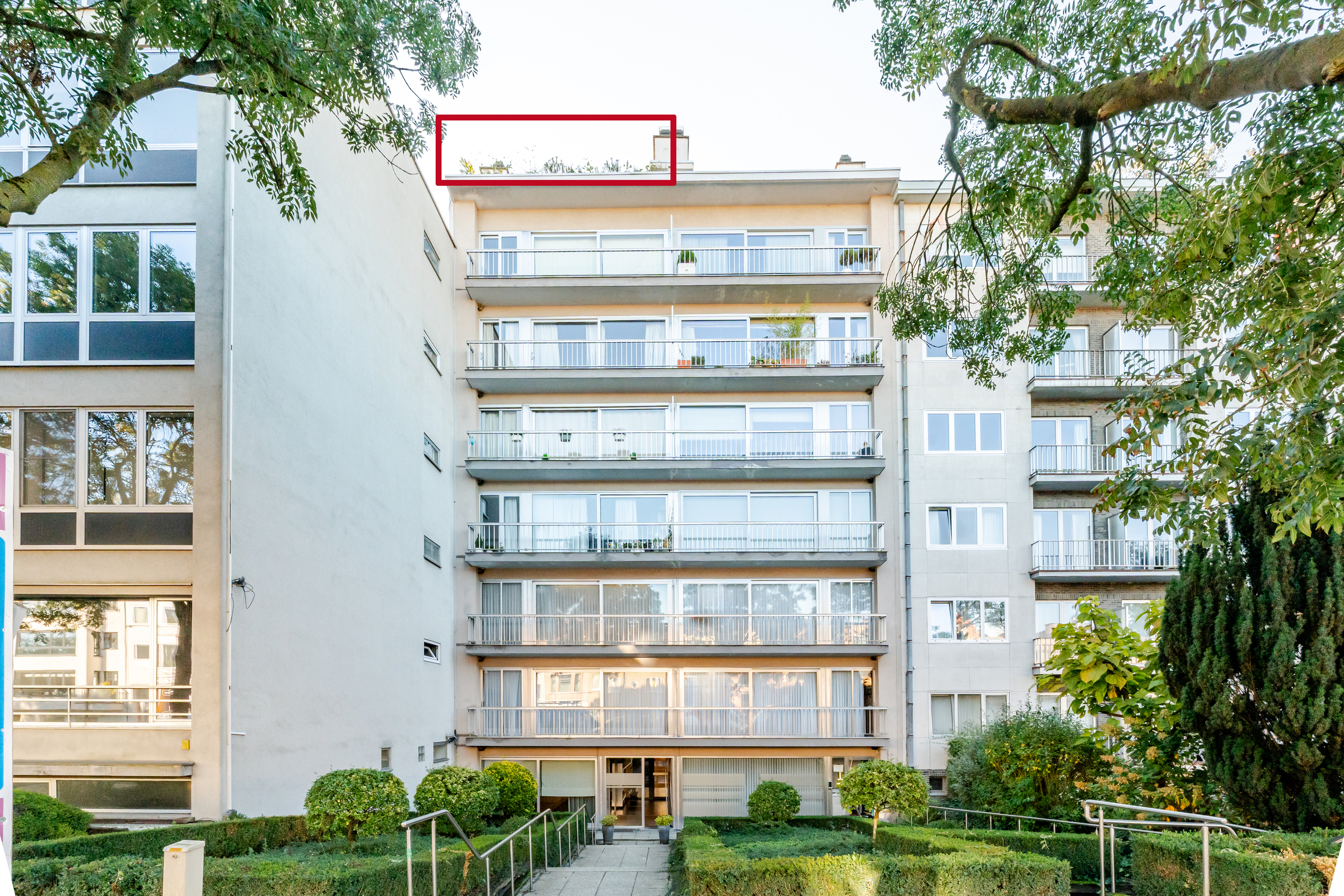 Gerenoveerd penthouse met 2 terrassen en garage in Aalst - foto 4