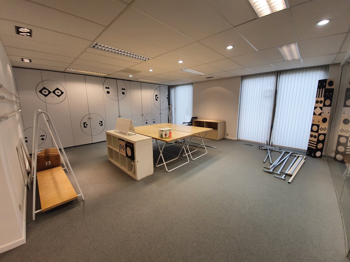 Bureau (149 m²) sur la Kortrijksesteenweg à Sint-Martens-Latem - photo 2