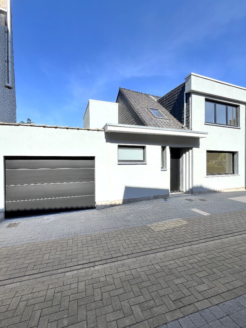 Ruime 3-slpkr woning met tuin & garage - foto 2