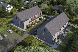 AANKOOP AAN 6%BTW MOGELIJK* <br /><br />Welkom bij Streatpark, een <strong>kleinschalig bouwproject van 6 nieuwbouw woningen</strong> gelegen aan de Wegvoeringsstraat 90 te Sint-Niklaas. Dit project bevindt zich aan de rand van de stad, waardoor het de <strong>perfecte combinatie</strong> biedt <strong>van stedelijke nabijheid en rustige, groene omgeving</strong>.<br /><br />Streatpark is strategisch gepositioneerd, waardoor bewoners gemakkelijk toegang hebben tot alle voorzieningen die de stad te bieden heeft. Op slechts een steenworp afstand vindt u winkels, het treinstation, supermarkten en scholen, waardoor het dagelijks leven moeiteloos kan verlopen. Streatpark wordt omringd door groen en is ontworpen met veel aandacht voor natuurlijke elementen. Hier kunnen bewoners genieten van een <strong>gevoel van rust en sereniteit, terwijl ze toch profiteren van de nabijheid van de stad</strong>.<br /><br />Door te kiezen voor energiezuinige technologieën zoals <strong>zonnepanelen </strong>en een <strong>warmtepomp </strong>en het gebruik van natuurlijke materialen zoals hout, streeft Streatpark ernaar een leefomgeving te creëren die niet alleen comfortabel en aantrekkelijk is, maar ook <strong>milieuvriendelijk, energiezuinig en duurzaam op de lange termijn</strong>.<br /><br /><strong>Indeling woningen</strong>:<br />Gelijkvloers: ruime inkom, grote berging, een apart toilet, een heel ruime leefruimte met open keuken en zicht op de tuin.<br />Eerste verdieping: nachthal die toegang geeft tot de 3 ruime slaapkamers en badkamer , apart toilet.<br />Tweede verdieping: Een vaste trap biedt toegang tot de open zolder (met mogelijkheid tot extra slaapkamers) + technische ruimte.<br /><br />Woning 6 is een halfopen bebouwing op een perceel van 295m². Aankoop aan 6%BTW is mogelijk mits u aan de voorwaarden voldoet.<br /><br />Graag een bezoek ter plaatse of info over de andere nog beschikbare woningen in dit project: alexandra@claves.be of 0497 17 93 00<br /><br /><em>E-peil: max E20</em>