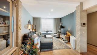 Op een uitstekende ligging in het centrum van Knokke, op wandelafstand van winkels, restaurants en openbaar vervoer, verkopen wij dit...