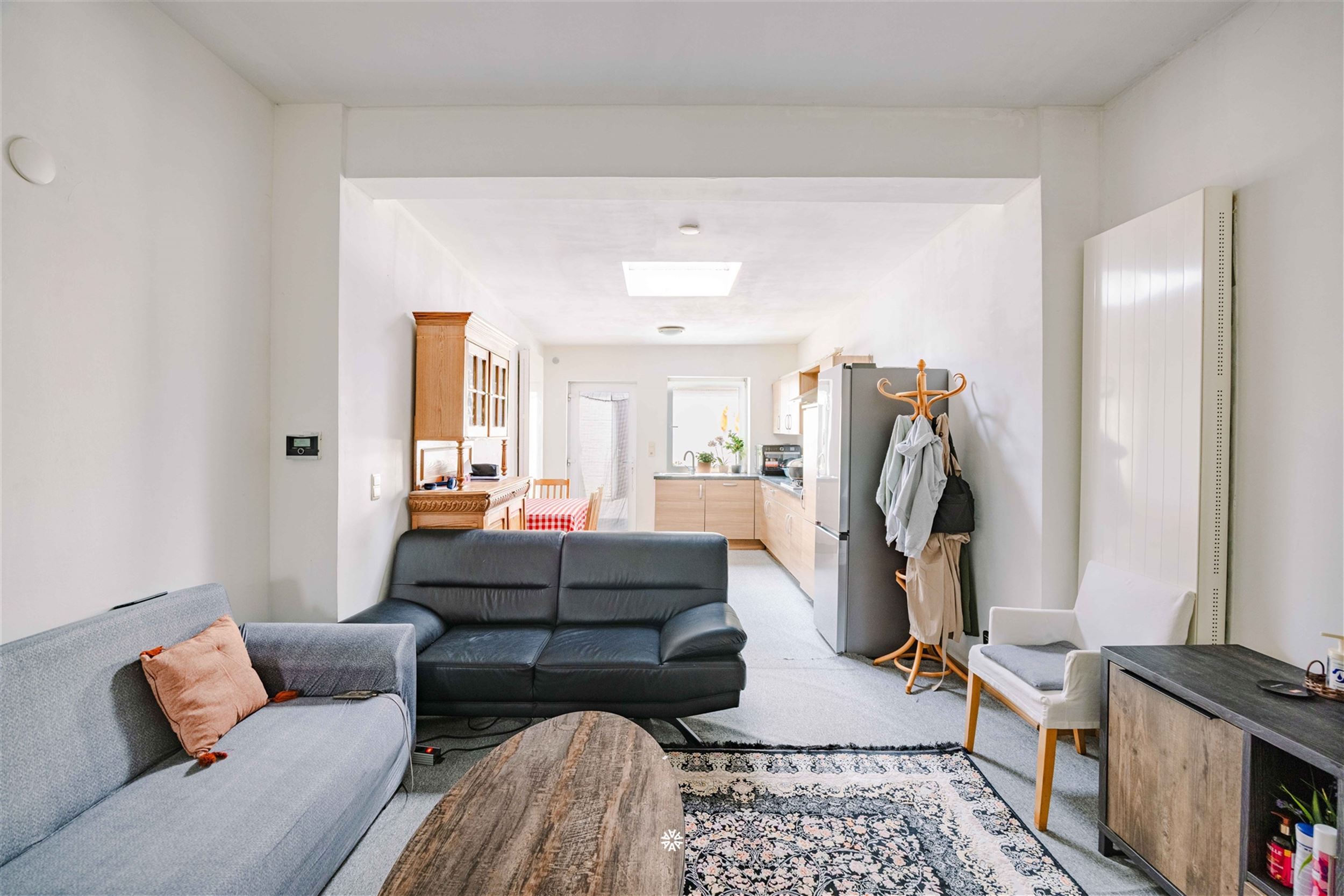 Maison mitoyenne avec garage, prête à être emménagée - photo 5