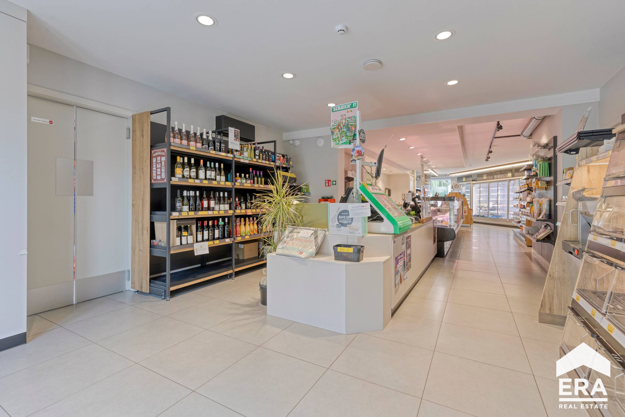 Commercial à vendre à Gistel avec 3 chambres - photo 3