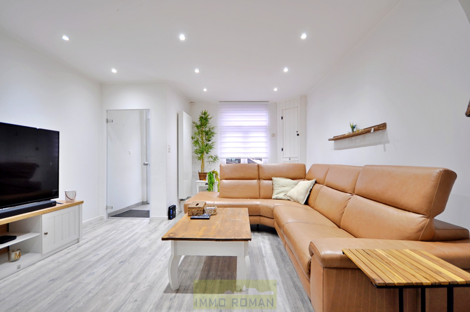 Instapklare woning met carport te Ronse! - foto 4