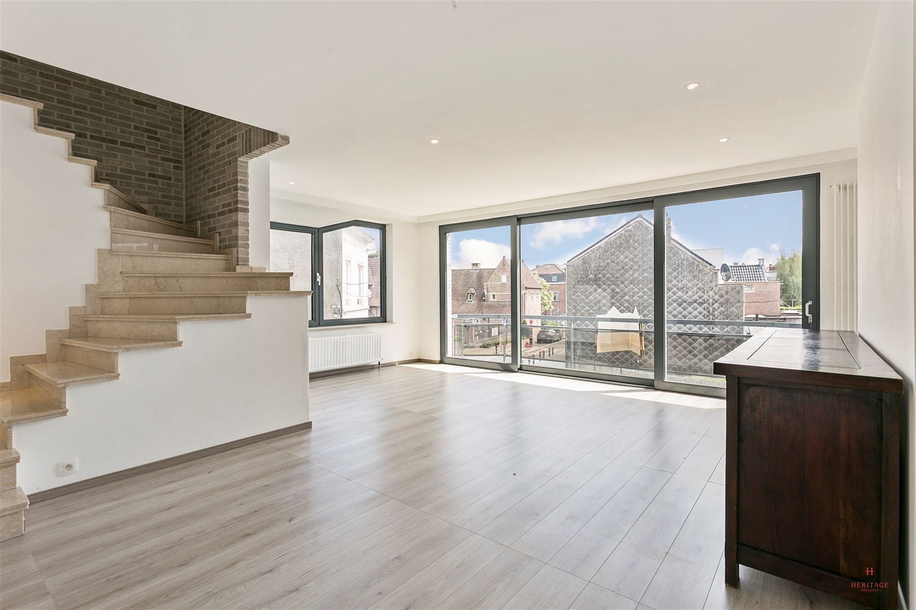 Zeer ruim en rustig gelegen duplexappartement met 3 slaapkamers te Wemmel - foto 2