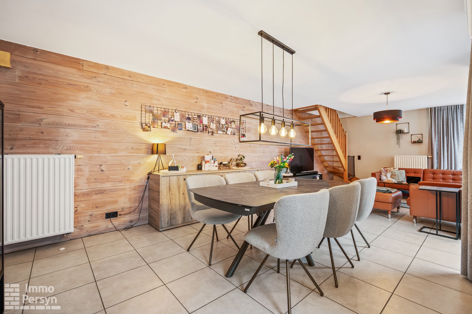 Instapklaar duplexappartement met 2 slpks en staanplaats te Diest - foto 4