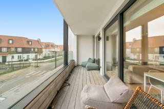 Zonnig hoekappartement met twee slaapkamers in Duinenwater – topligging vlak bij zee en centrumDit stijlvol en instapklaar hoekappartement bevindt...