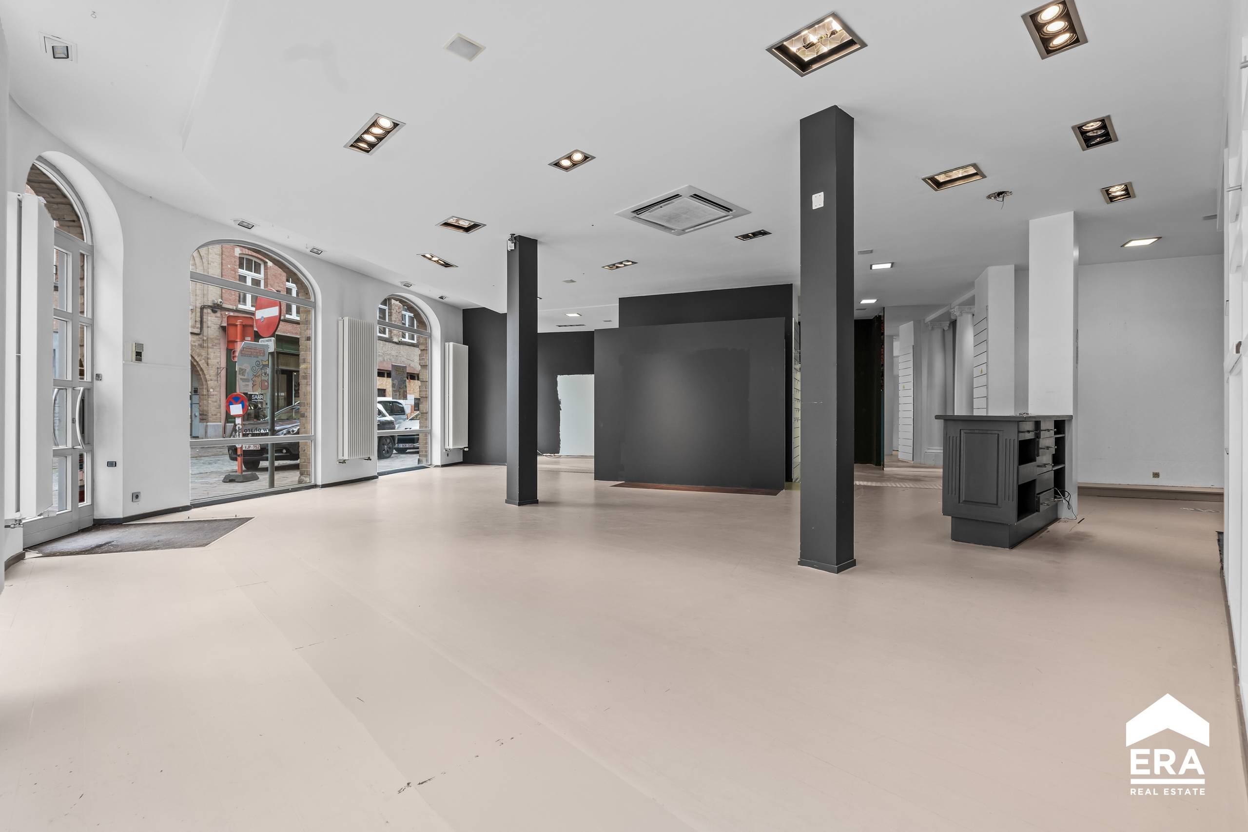 Polyvalente ruimte te koop in het centrum van Ieper - foto 4