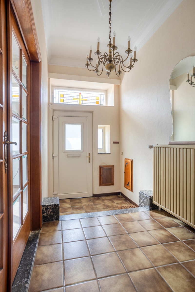 Karaktervol ruim herenhuis in het stadscentrum van Tongeren - foto 4