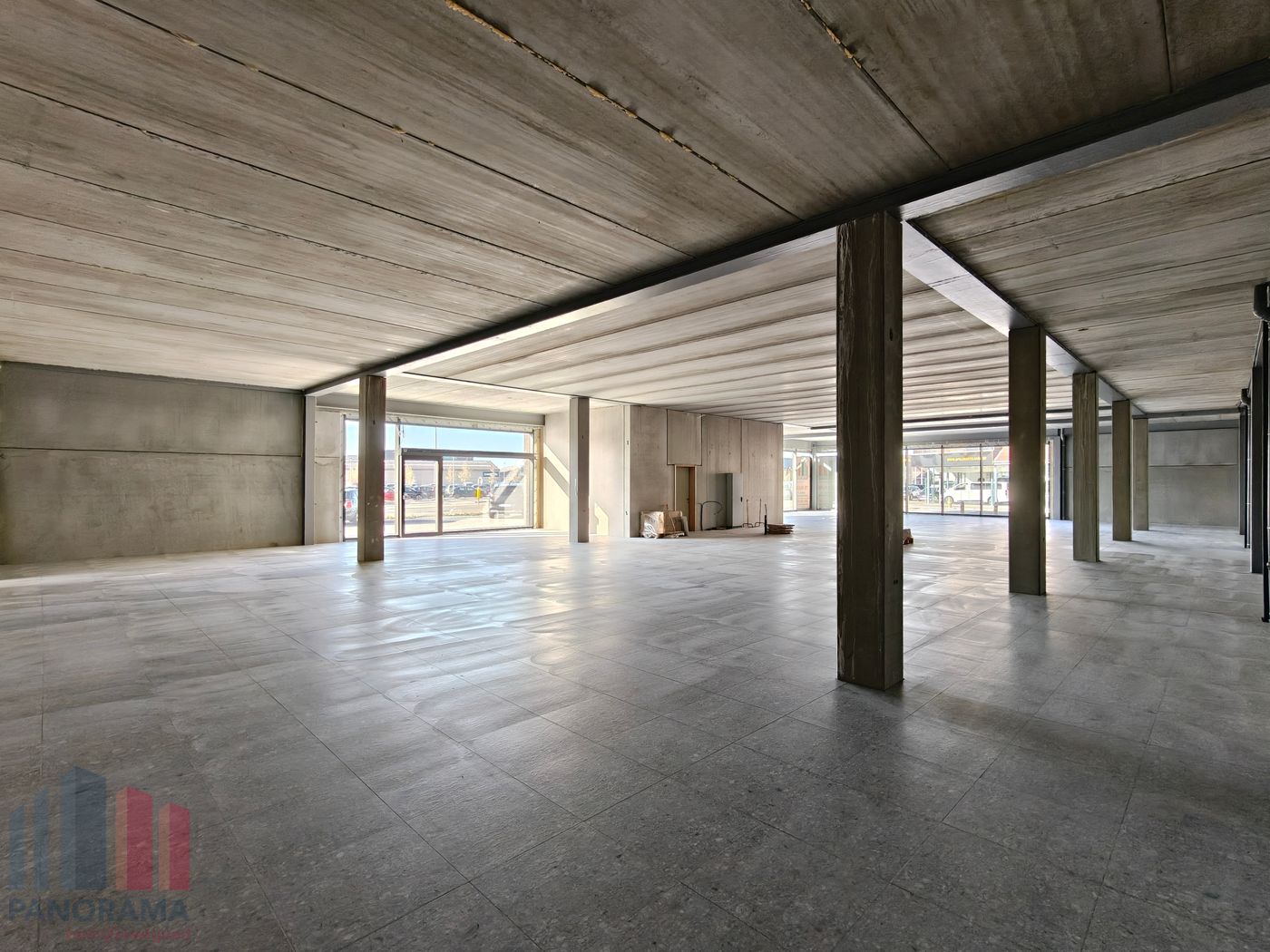 503 m² SHOWROOM/KANTOOR OP ABSOLUTE TOPLOCATIE IN ZEDELGEM - photo 5