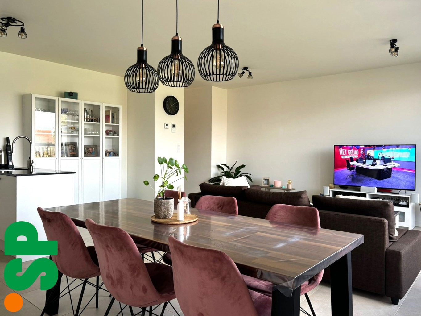 Modern appartement met 2 slaapkamers, terras, kelderberging en autostaanplaats nabij het centrum van Dessel.  - foto 3