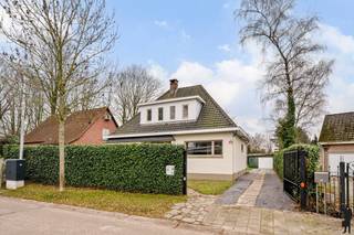 Charmante woning met 5 slaapkamers in gegeerde buurt te Heikantvenstraat op zuidgericht perceelDeze vrijstaande woning is gelegen in de zeer gegeerde...