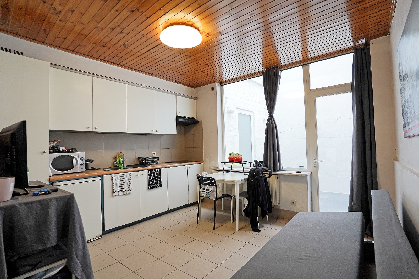 Investeringsappartement met 1 slaapkamer in het hartje  Sint-Niklaas - photo 1