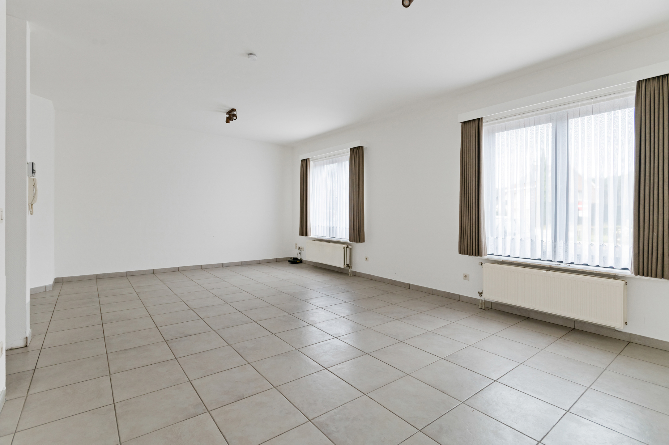 Gezellig 2-slpk appartement met terras in hartje Lille - foto 5