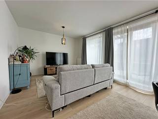 Mooi en recent gebouwd appartement met 2 slaapkamers en zonnig terras te Wommelgem!Het appartement is gelegen op de eerste verdieping van een...