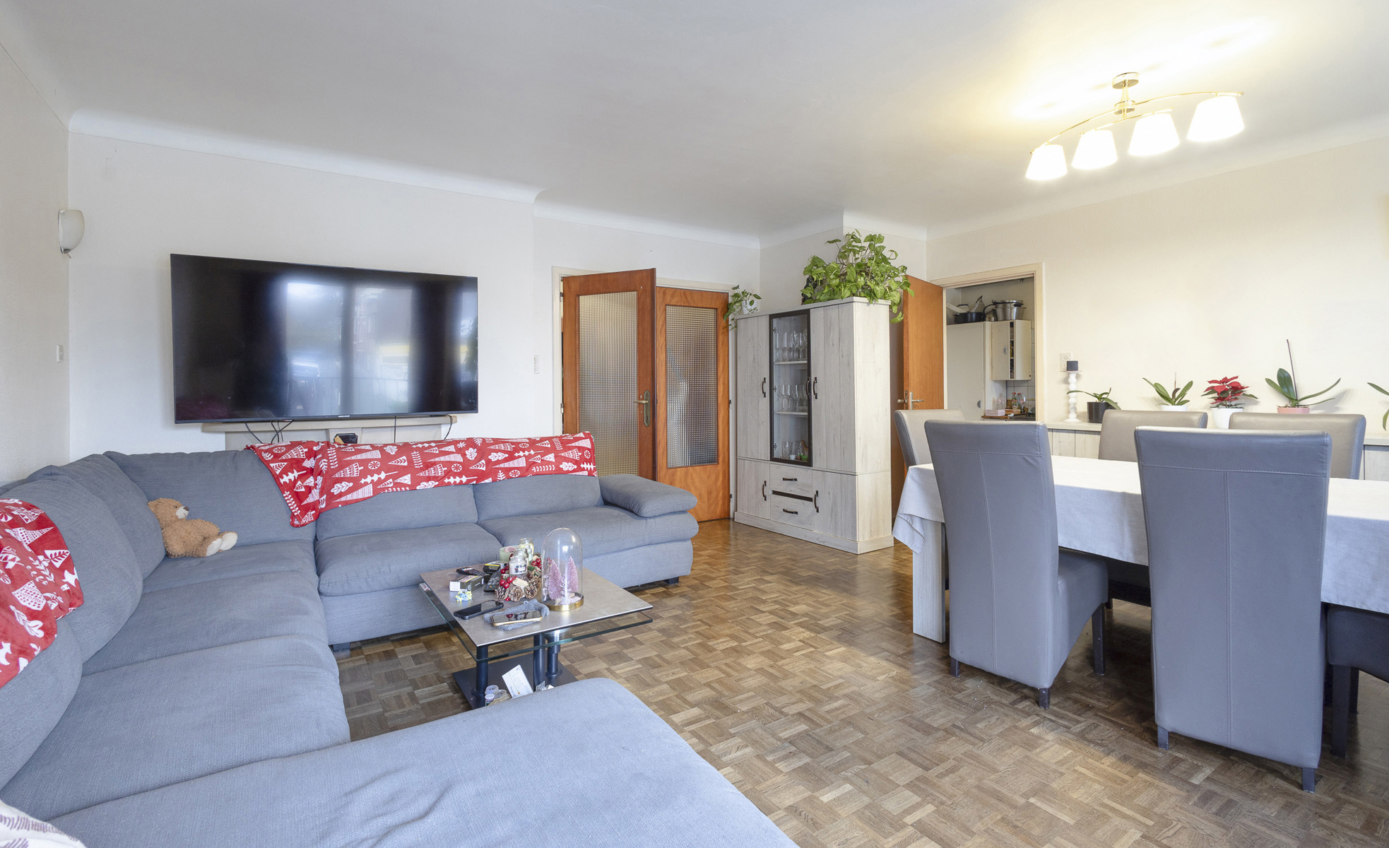 Opbrengsteigendom met 4 appartementen en 4 garageboxen - foto 4
