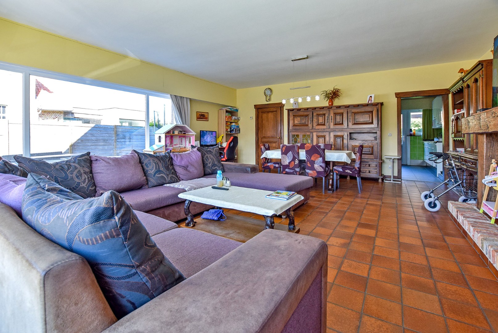 Ruime koppelvilla met 4 slaapkamers en dubbele garage te koksijde-Bad op amper 700m van het strand. - foto 2