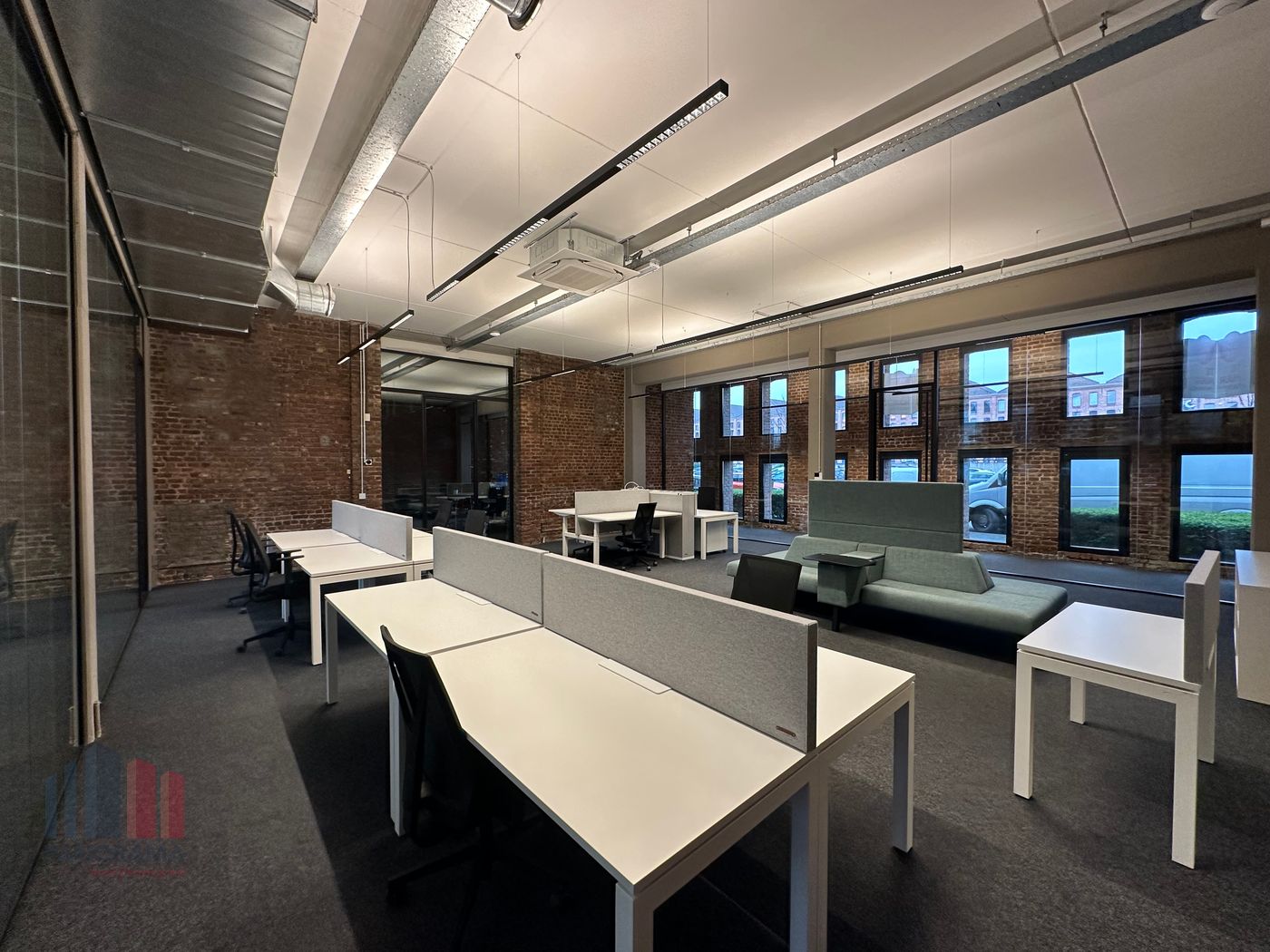 725 m² KANTOREN TE KOOP - foto 2