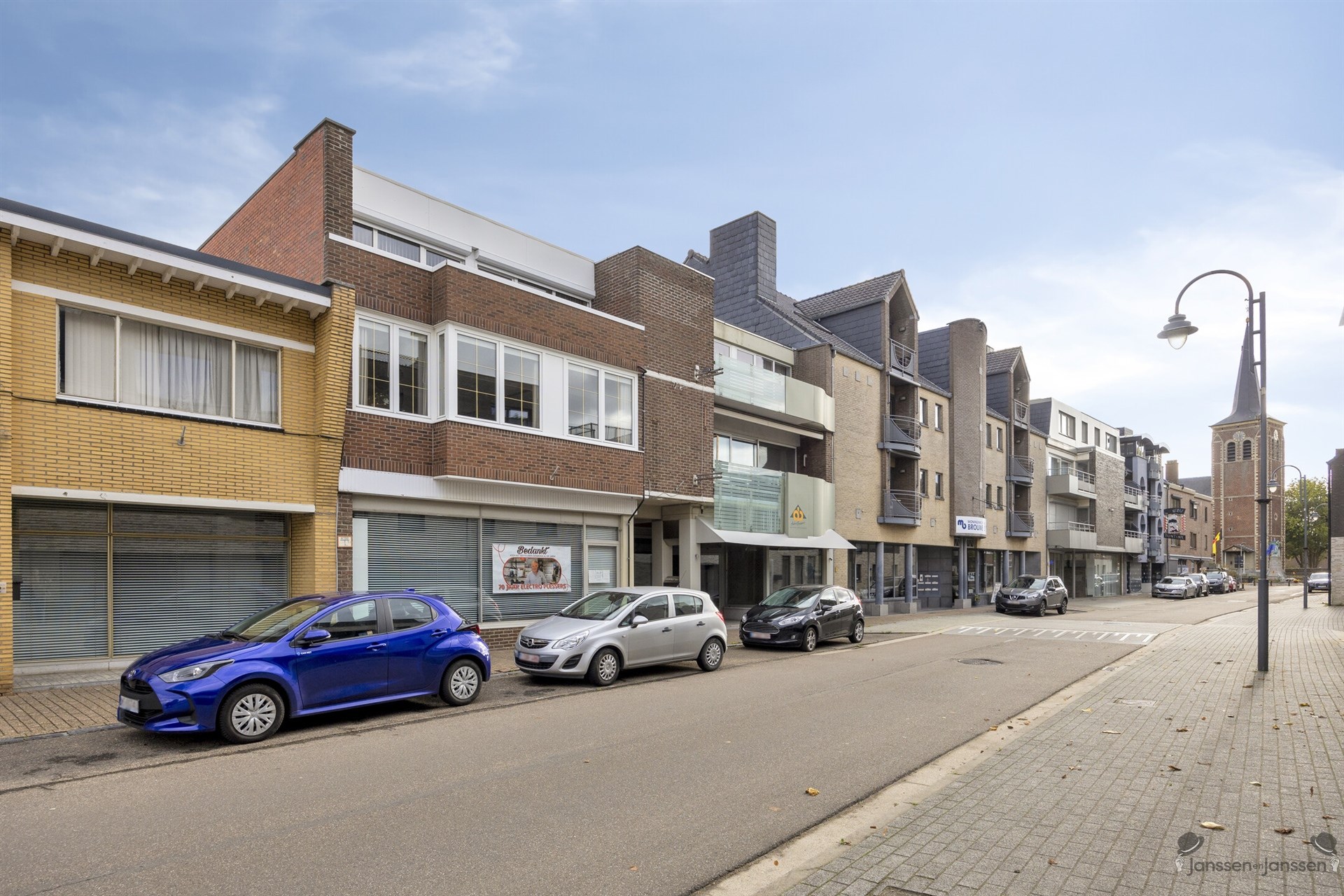 Schitteren gelegen appartement in centrum van Neeroeteren - foto 3