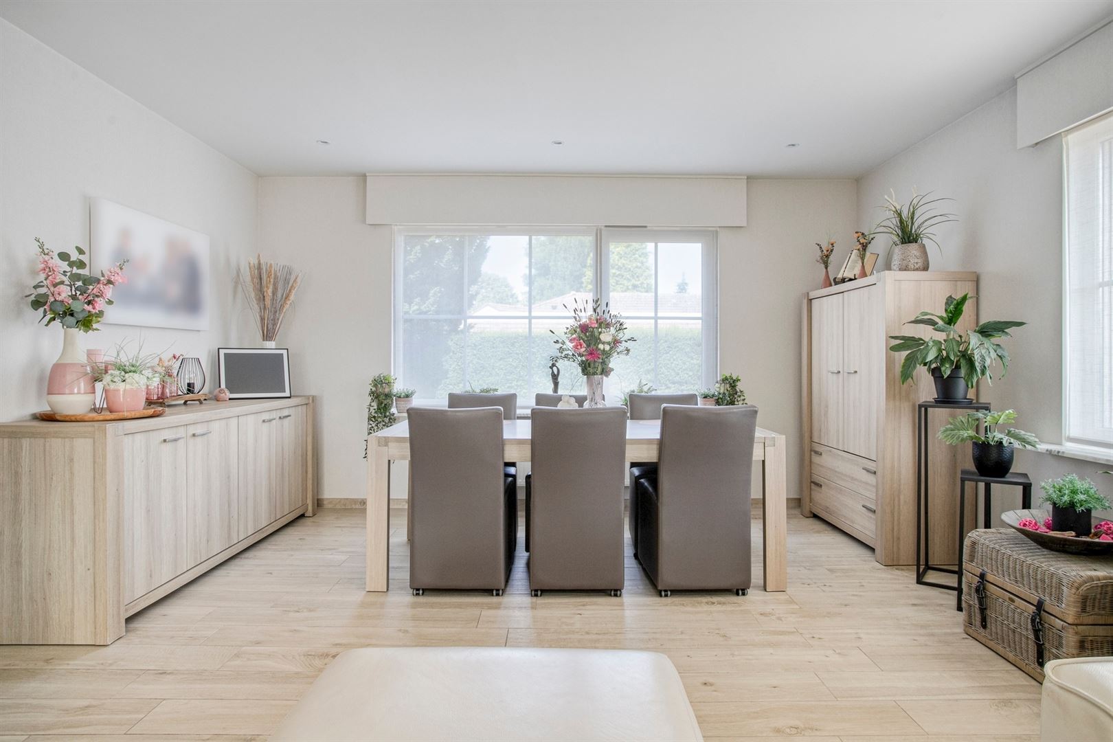 Subliem verzorgde, ruime 4-slaapkamerwoonst met tuin - foto 4