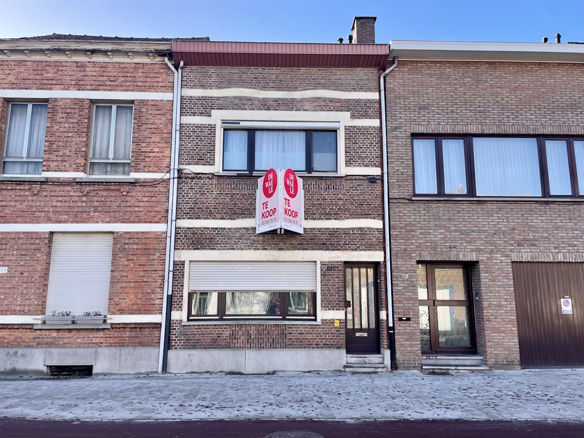 Studentenhuis met 5 vergunde studentenkamers te koop - foto 1