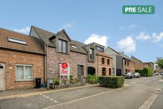 This beautiful homeThe property is offered through the Pre-sale formula. Between 19/06/2026 13:00 and 21/06/2026 15:00, you can come visit...