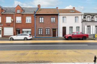 Rijwoning met tuin in centrum Poppel, op wandelafstand van alle faciliteiten. De woning is o.a voorzien van een ruime woonkamer2 slaapkamers op de...