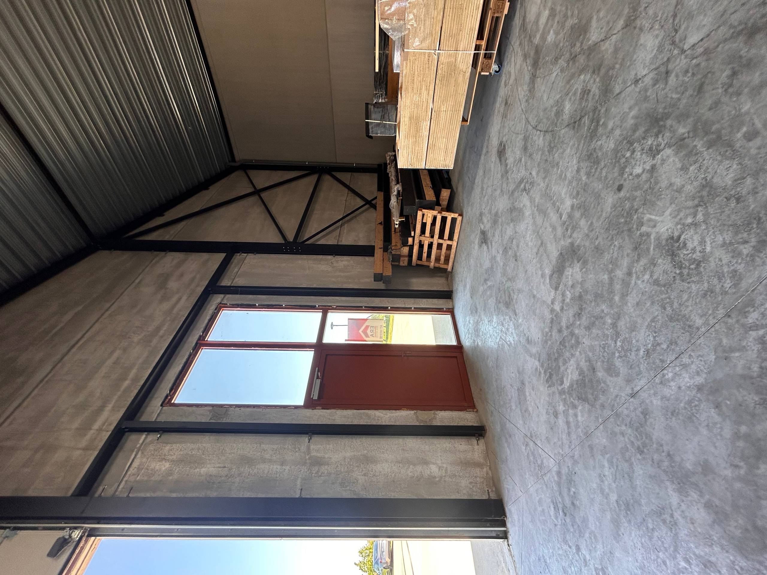 Wervik - Loods te koop met 2 staanplaatsen - foto 4