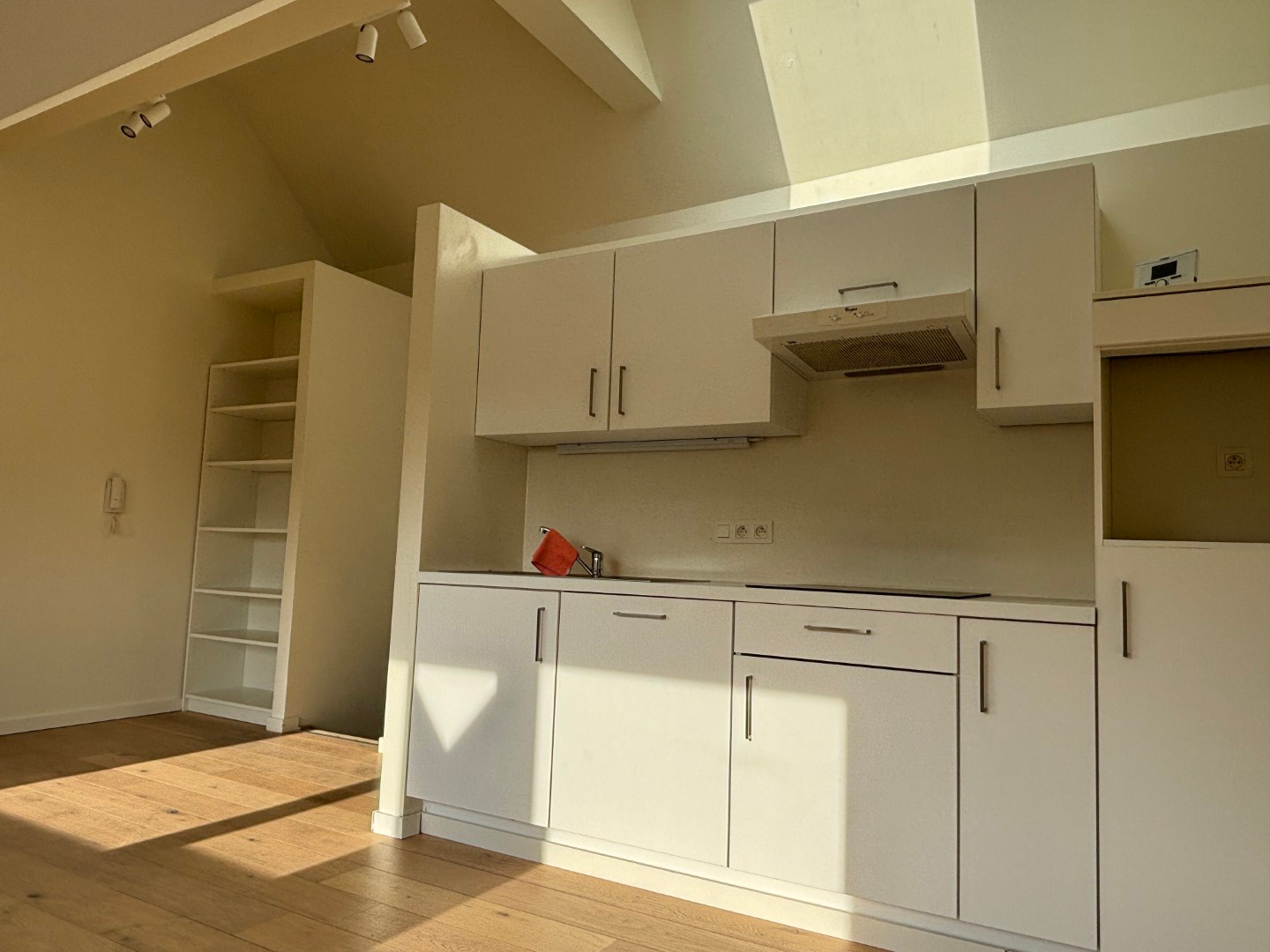 Lichtrijke instapklare studio - foto 4