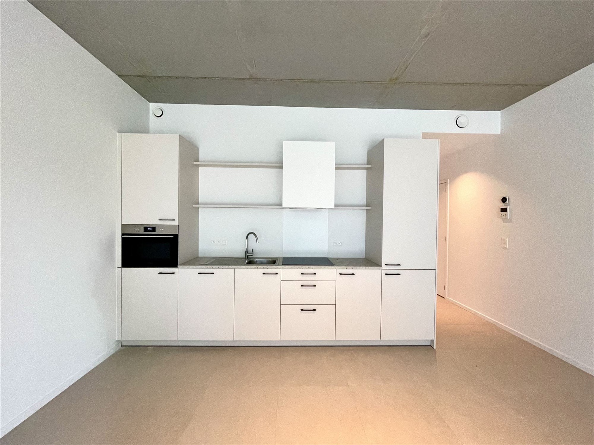 APP. AVEC 2 CHAMBRE + TERRASSE A UN LOCATION CENTRAL - photo 3