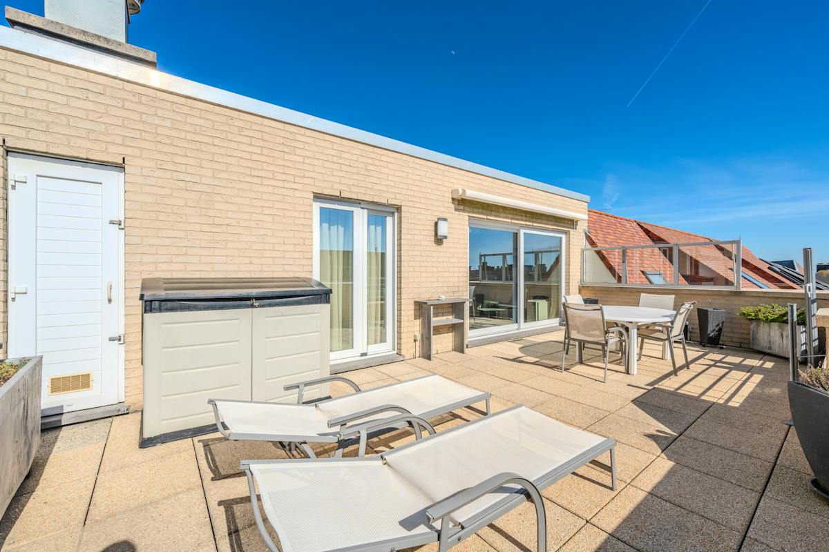 Prachtig appartement met ruime terrassen en zijdelings zeezicht! - foto 5