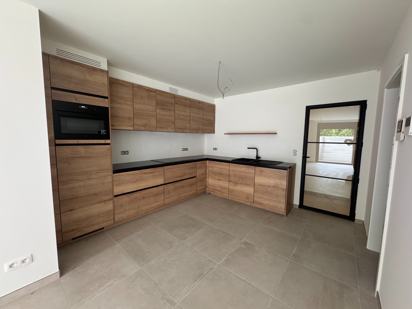 Luxe appartement te huur in centrum Lennik - foto 2