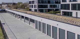 Carports te koop in centrum Vichte. Onmiddellijk beschikbaar!Oppervlakte carports: 16 m² - kostprijs carport: €7.500 excl. btwWens je een bezoek?...