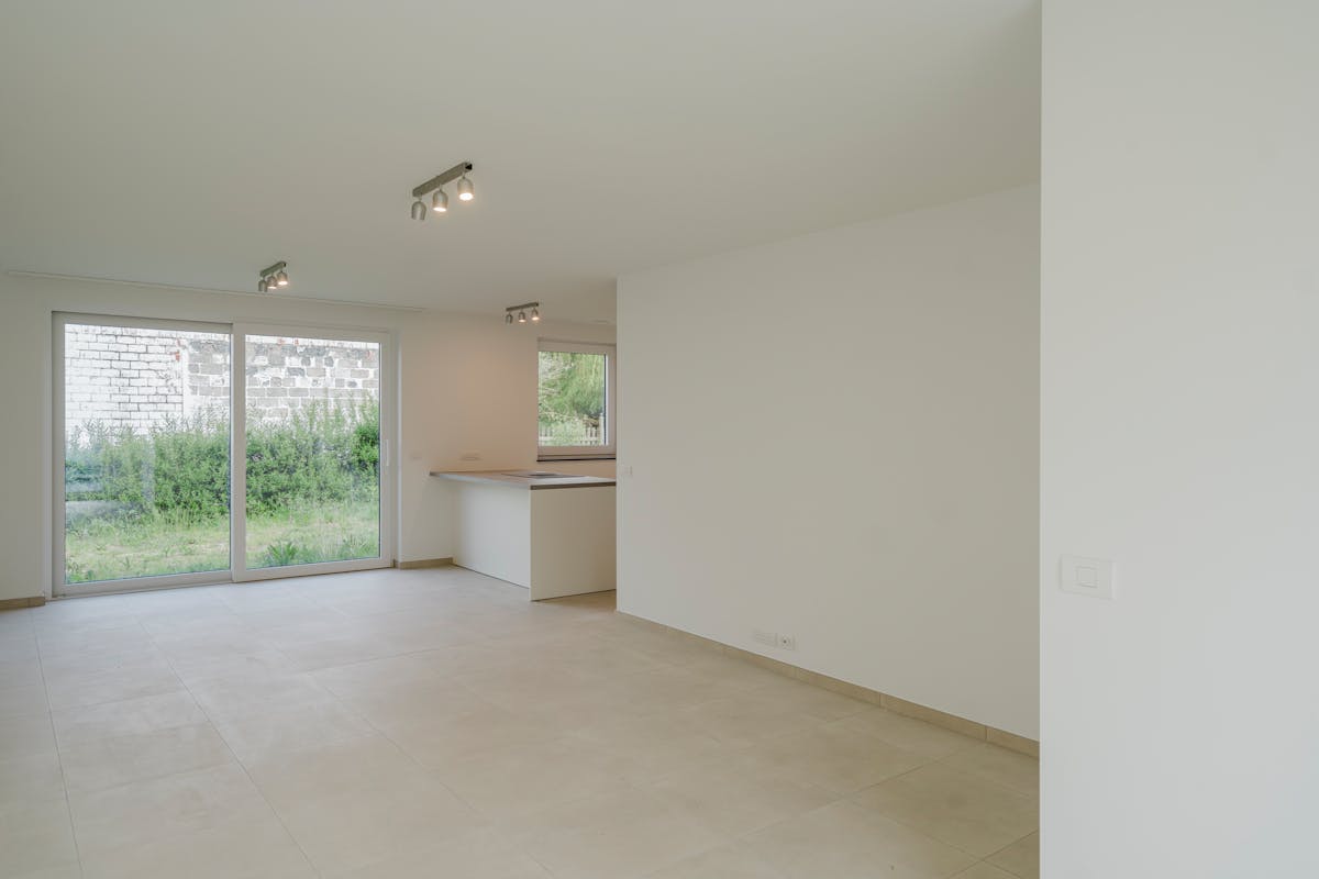 Maison récemment construite avec 3 chambres, jardin et garage à louer à Courtrai - photo 5