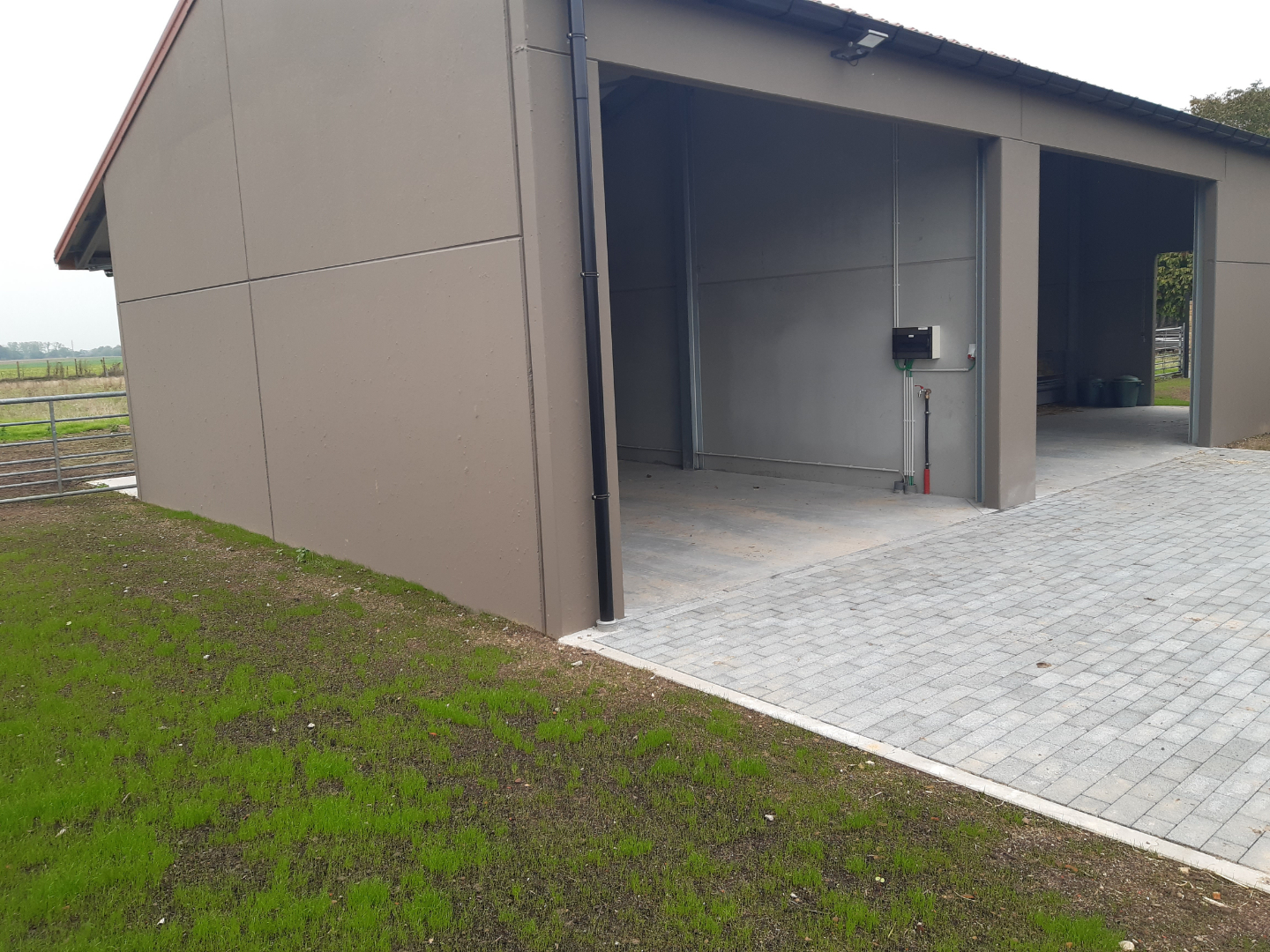 Gerenoveerde woning met weide en loods (ca. 150 m²). - foto 4